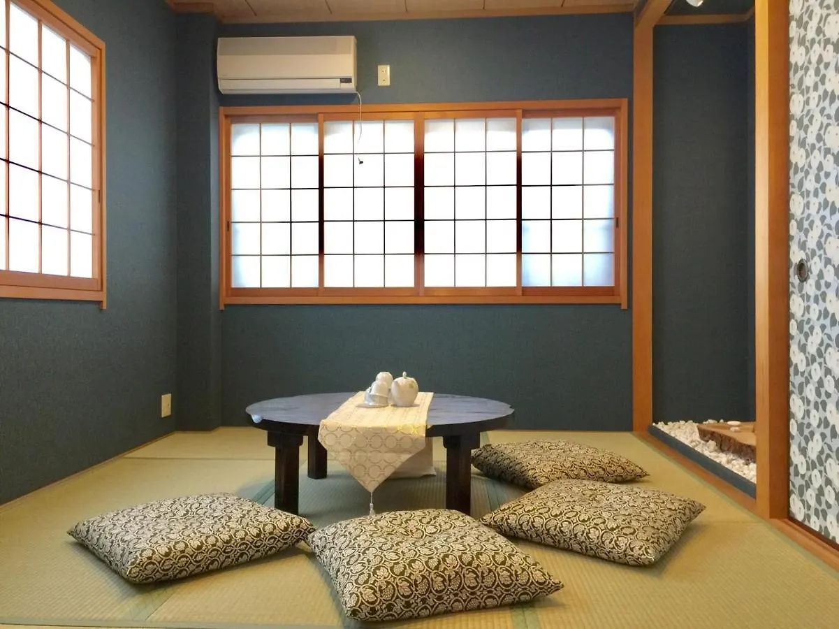Yumeji Guest House Osaka