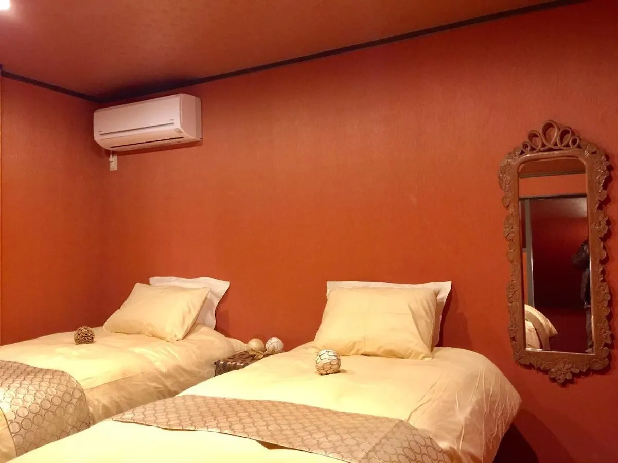 Yumeji Guest House Osaka Apartment