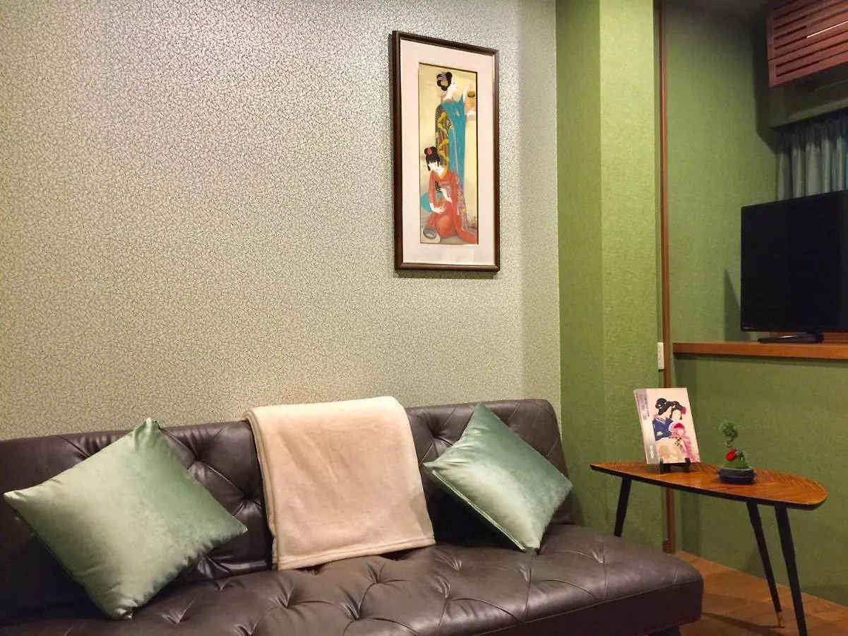 Yumeji Guest House Osaka